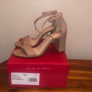Womans Kelly & Kate Taupe KK-Hailee heels size 6